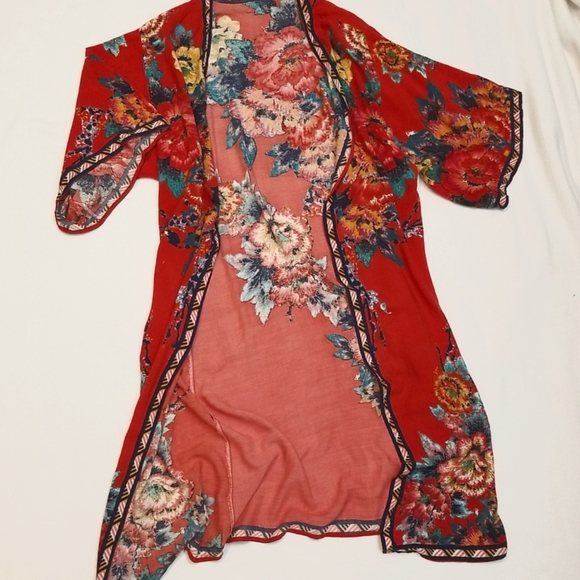 Flying Tomato Kimono Top w/ Open Front - Picture 5 of 7